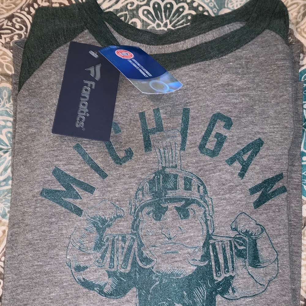 NWT Fanatics Michigan State “Sparty Flex” shirt
